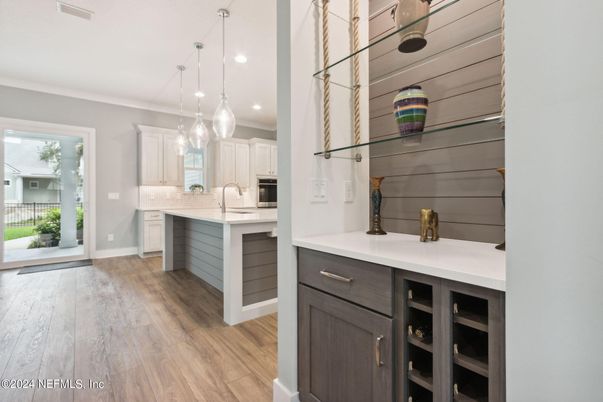 Interior, Kitchen, Pendant Lights, Recessed Lighting, Wood Texture Flooring