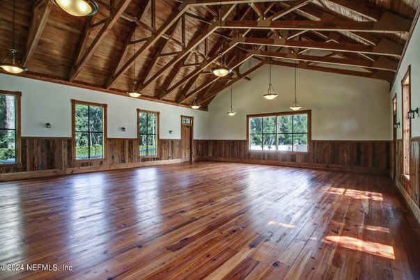 Empty room, Interior, Pendant Lights, Wooden Beams, Wooden Ceilings, Wood Texture Flooring