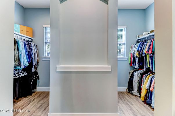 Interior, Walk-in Closets, Wood Texture Flooring