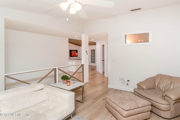 Interior, Recessed Lighting, Wood Texture Flooring