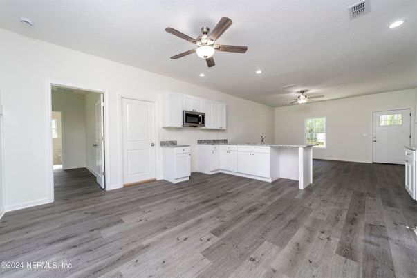 Empty room, Interior, Kitchen, Recessed Lighting, Wood Texture Flooring