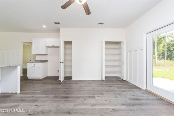 Interior, Recessed Lighting, Wood Texture Flooring