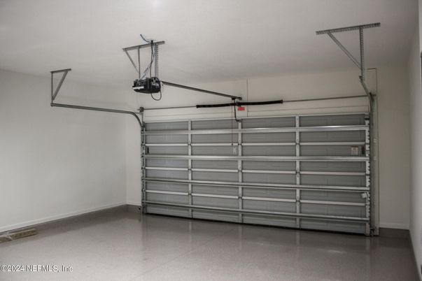 Garage, Interior