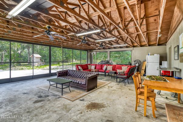 Interior, Living room, Sun Room, Wooden Beams, Wooden Ceilings