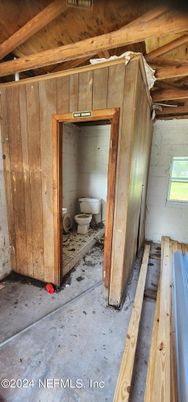 Bathroom, Interior, Wooden Beams
