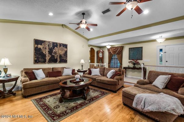 Interior, Living room, Recessed Lighting, Wood Texture Flooring