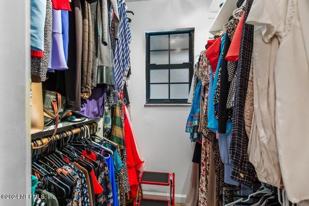 Interior, Walk-in Closets