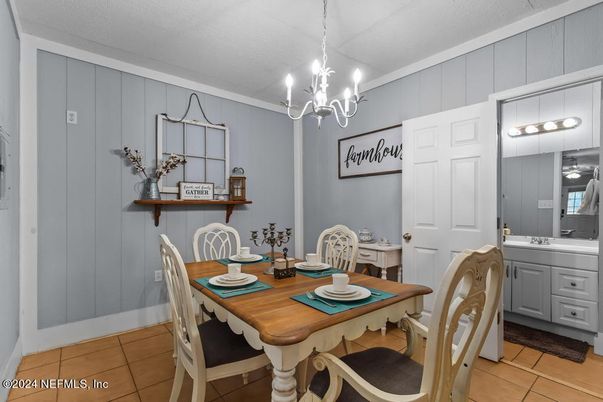 Chandelier, Dining room, Interior