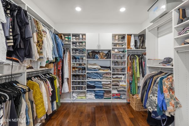 Interior, Recessed Lighting, Walk-in Closets, Wood Texture Flooring