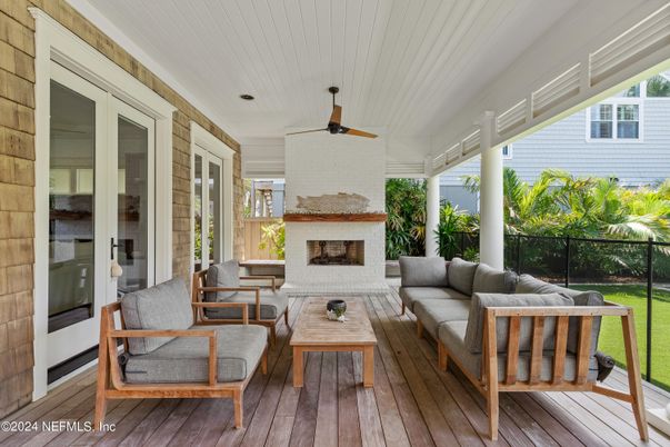Exterior, Fireplace