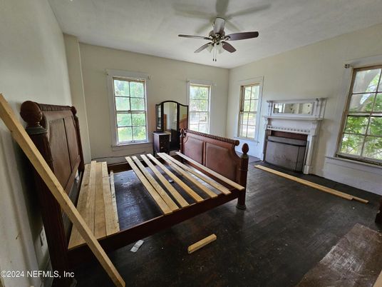Fireplace, Interior