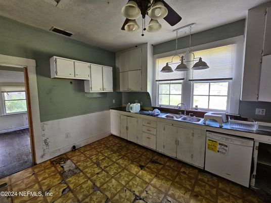 Interior, Kitchen, Pendant Lights