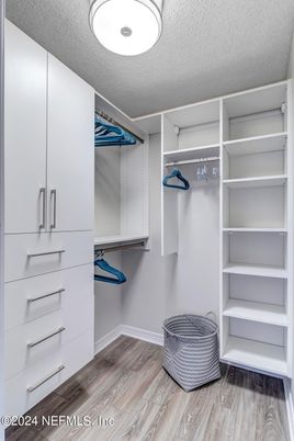 Interior, Recessed Lighting, Walk-in Closets, Wood Texture Flooring