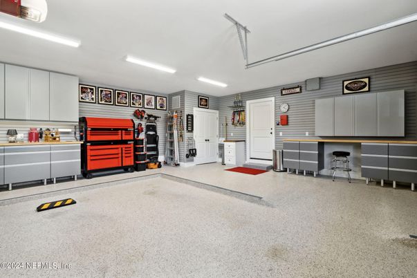 Fitness Equipment, Interior, Recessed Lighting