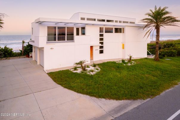 Exterior, Water