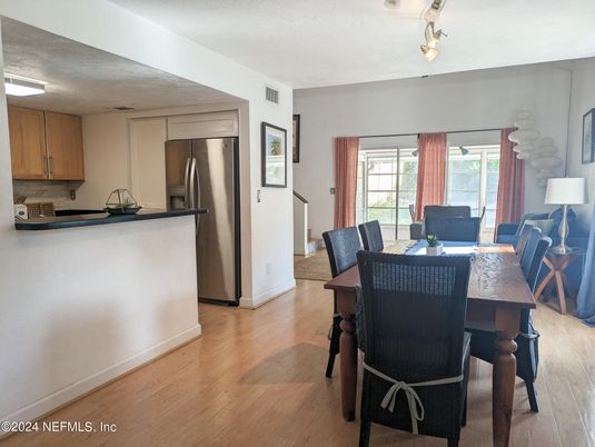 Dining room, Interior, Kitchen, Stainless Steel Appliances, Wood Texture Flooring