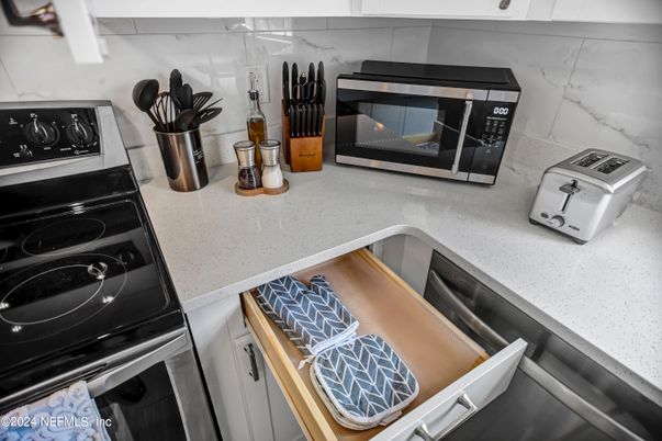 Interior, Kitchen, Stainless Steel Appliances