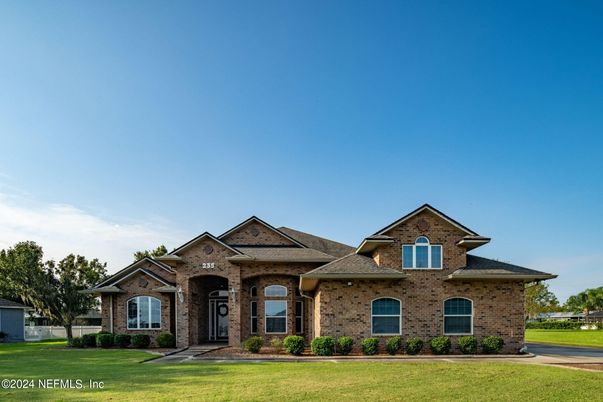 Exterior, Facade, Brick Facade, Brick Traditional