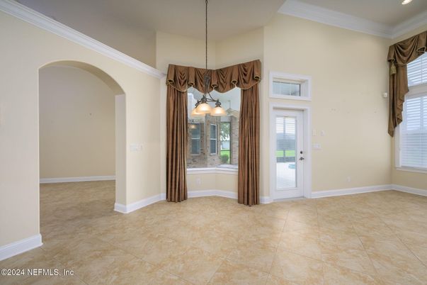 Empty room, Interior, Pendant Lights, Recessed Lighting