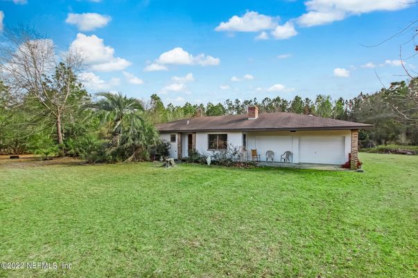 Backyard, Detached Garage, Exterior