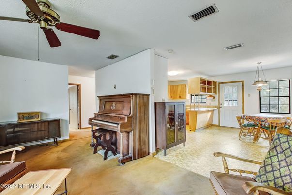 Dining room, Interior, Kitchen, Pendant Lights, Piano