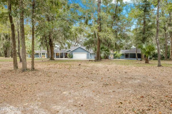 Backyard, Detached Garage, Exterior