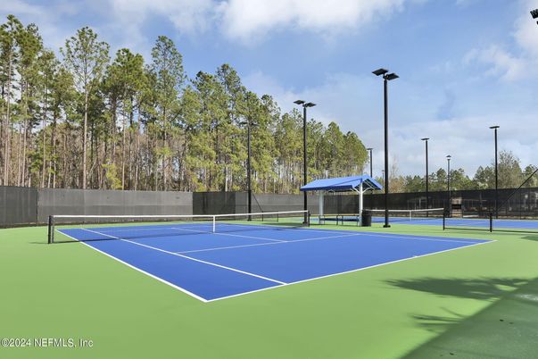 Exterior, Tennis Courts