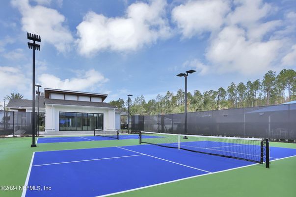 Exterior, Tennis Courts