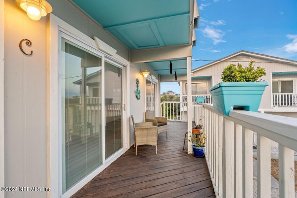 Exterior, Wood Texture Flooring