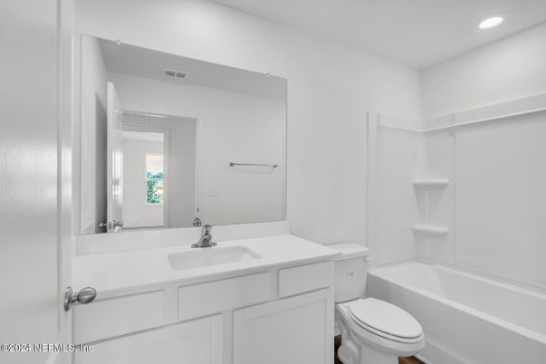 Bathroom, Interior, Recessed Lighting