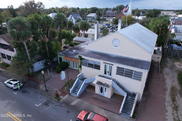 Exterior, Drone