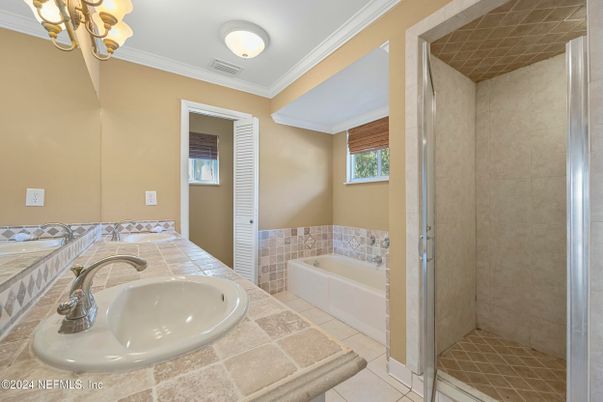 Bathroom, Interior, Tile Countertops