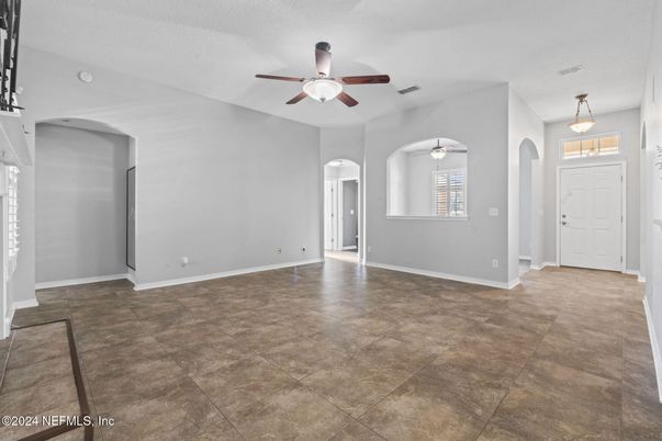 Empty room, Interior, Pendant Lights