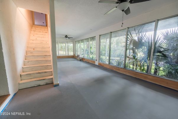 Empty room, Interior, Sun Room