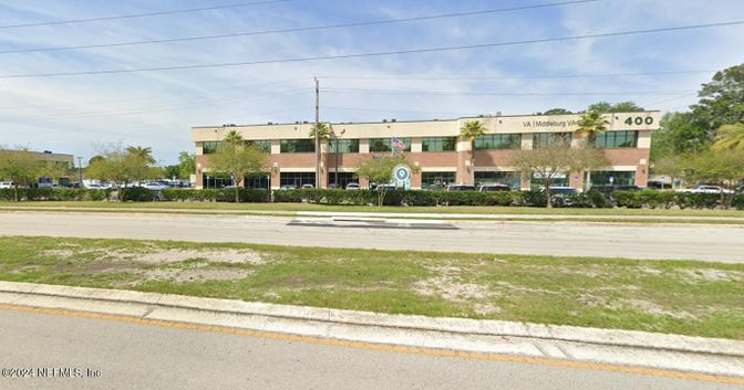 Exterior, Facade, Condo Building