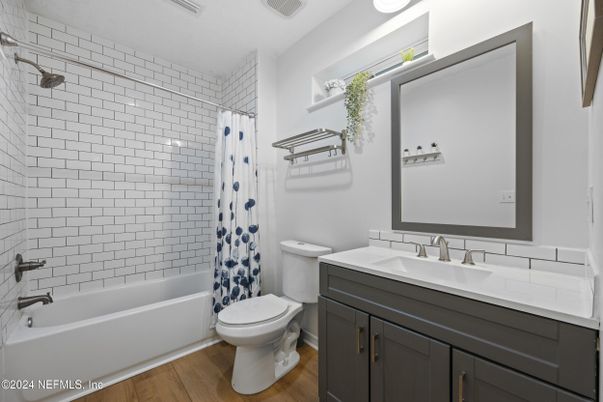 Bathroom, Interior, Wood Texture Flooring