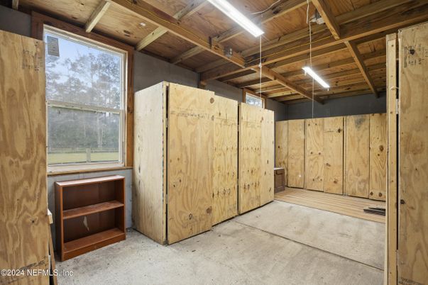 Empty room, Interior, Wooden Beams, Wooden Ceilings, Wooden Walls