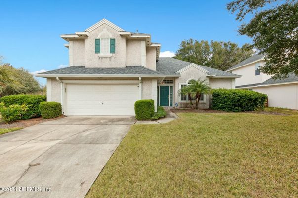 Attached, Exterior, Facade, Ranch