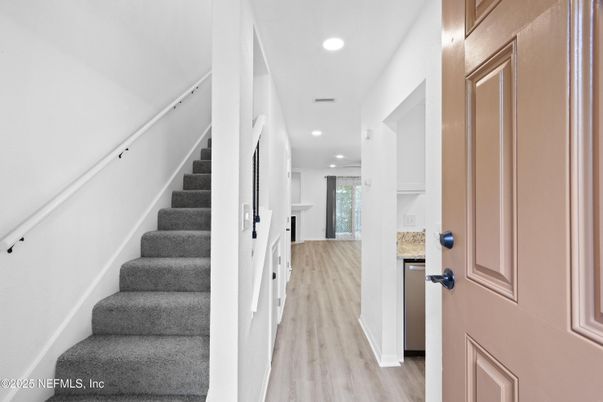 Interior, Recessed Lighting, Wood Texture Flooring