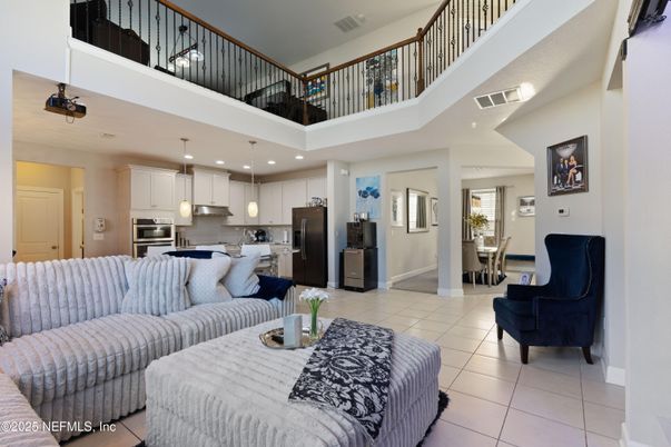 Interior, Kitchen, Living room, Pendant Lights, Recessed Lighting, Stainless Steel Appliances
