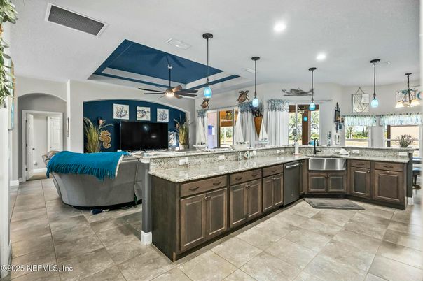 Interior, Kitchen, Living room, Pendant Lights, Recessed Lighting