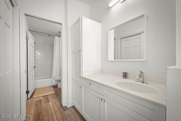 Bathroom, Interior, Wood Texture Flooring