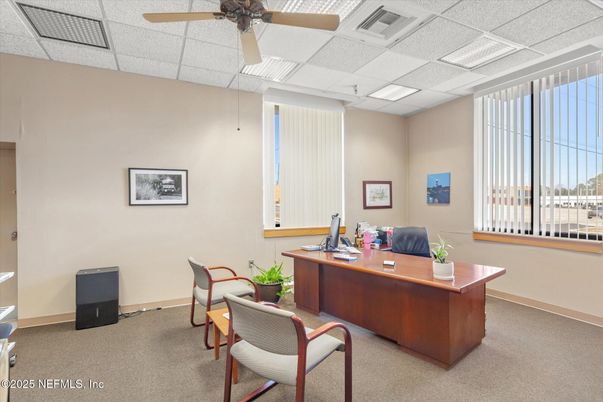 Home Office, Interior