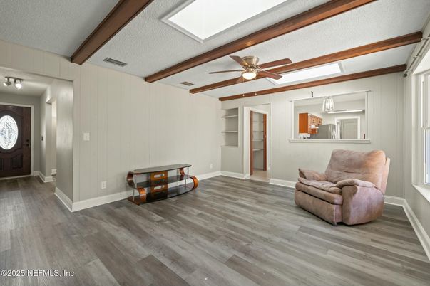 Empty room, Interior, Wooden Beams, Wood Texture Flooring