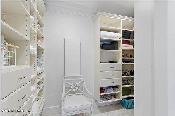 Interior, Walk-in Closets