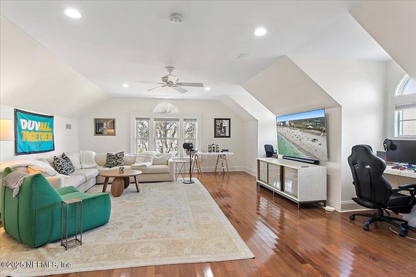 Home Office, Interior, Living room, Recessed Lighting, Wood Texture Flooring