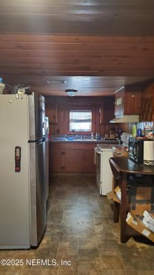 Interior, Kitchen, Wooden Ceilings