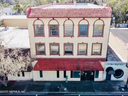 Exterior, Facade, None