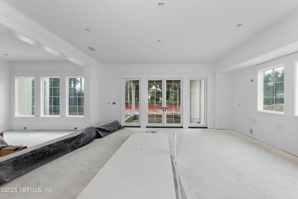 Empty room, Interior, Recessed Lighting