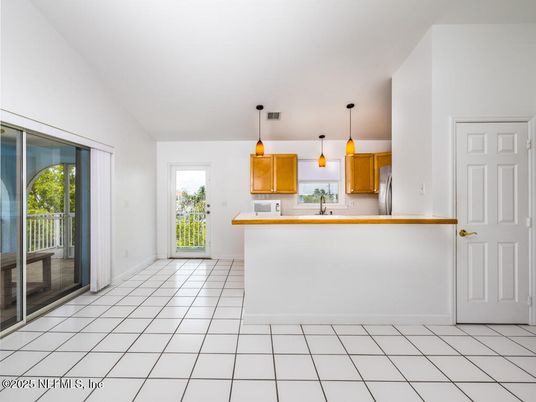 Interior, Kitchen, Pendant Lights